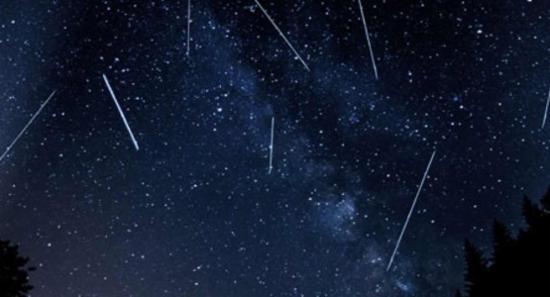 ලංකාවාසීන්ට උල්කාපාත වැස්සක් දැකගැනීමේ අවස්ථාවක්